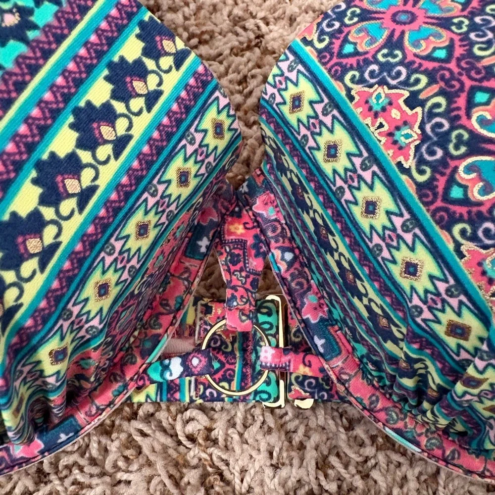 Shade & Shore Colorful Patterned Bikini Top size 38D